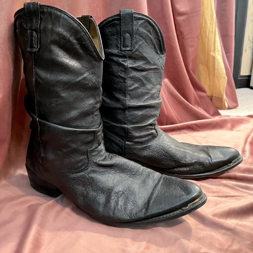 Dingo slouch boots 14D